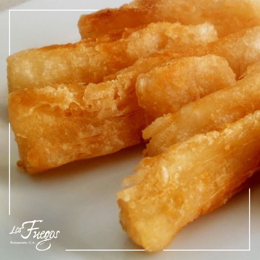 Yuca frita crocante